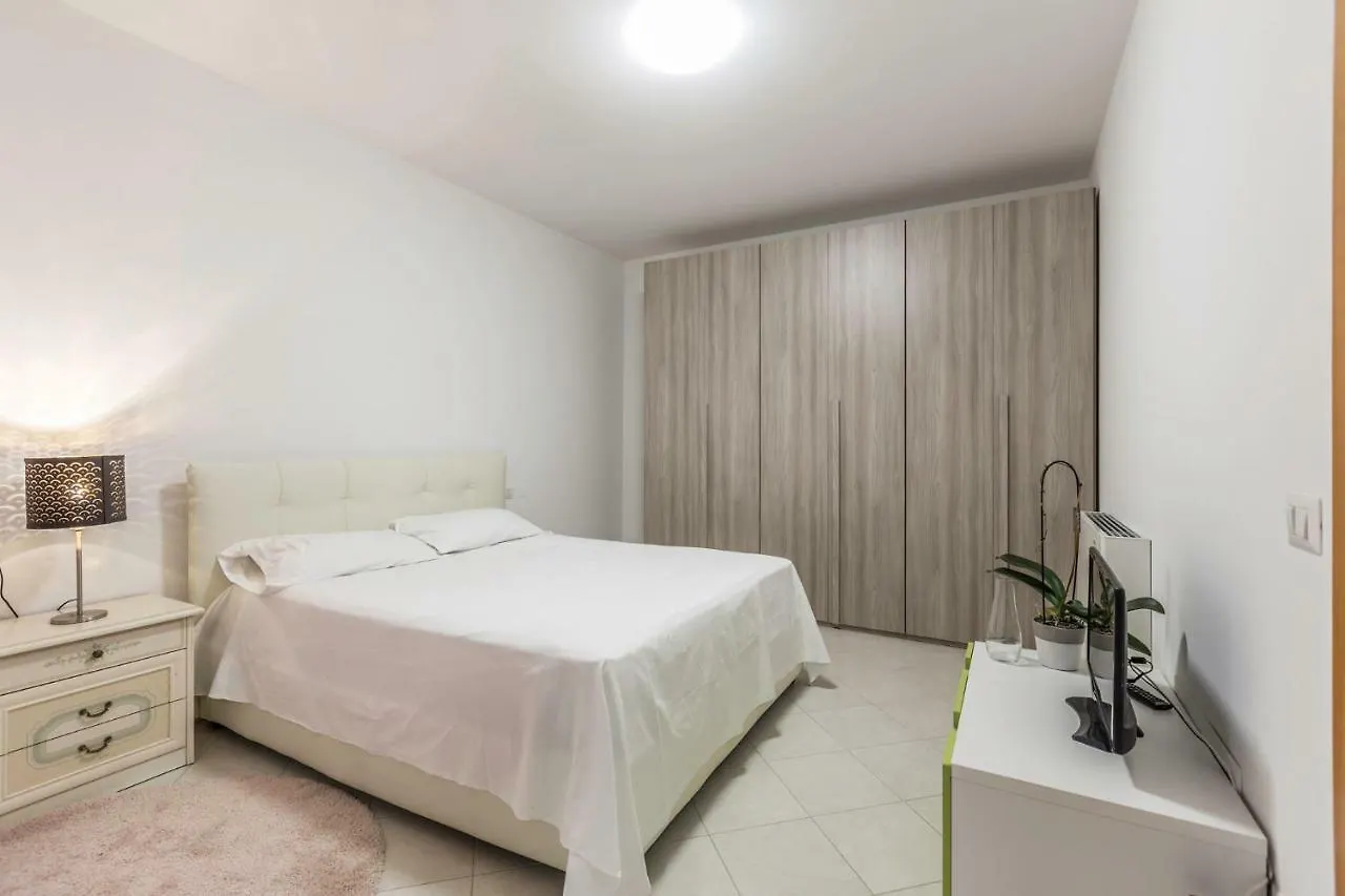 Freud 8, Bologna By Short Holidays Apartment