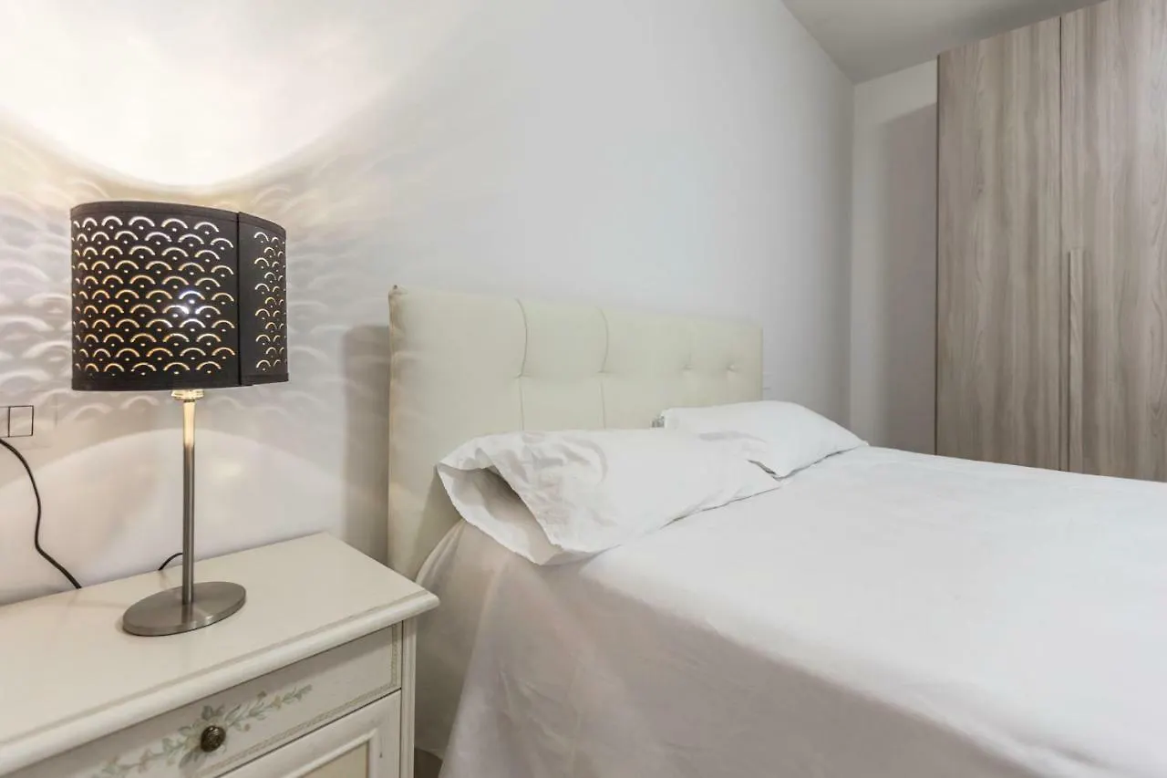 Freud 8, Bologna By Short Holidays Apartment Italy