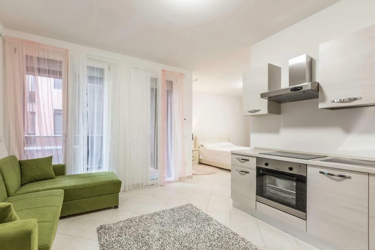 Freud 8, Bologna By Short Holidays Apartment