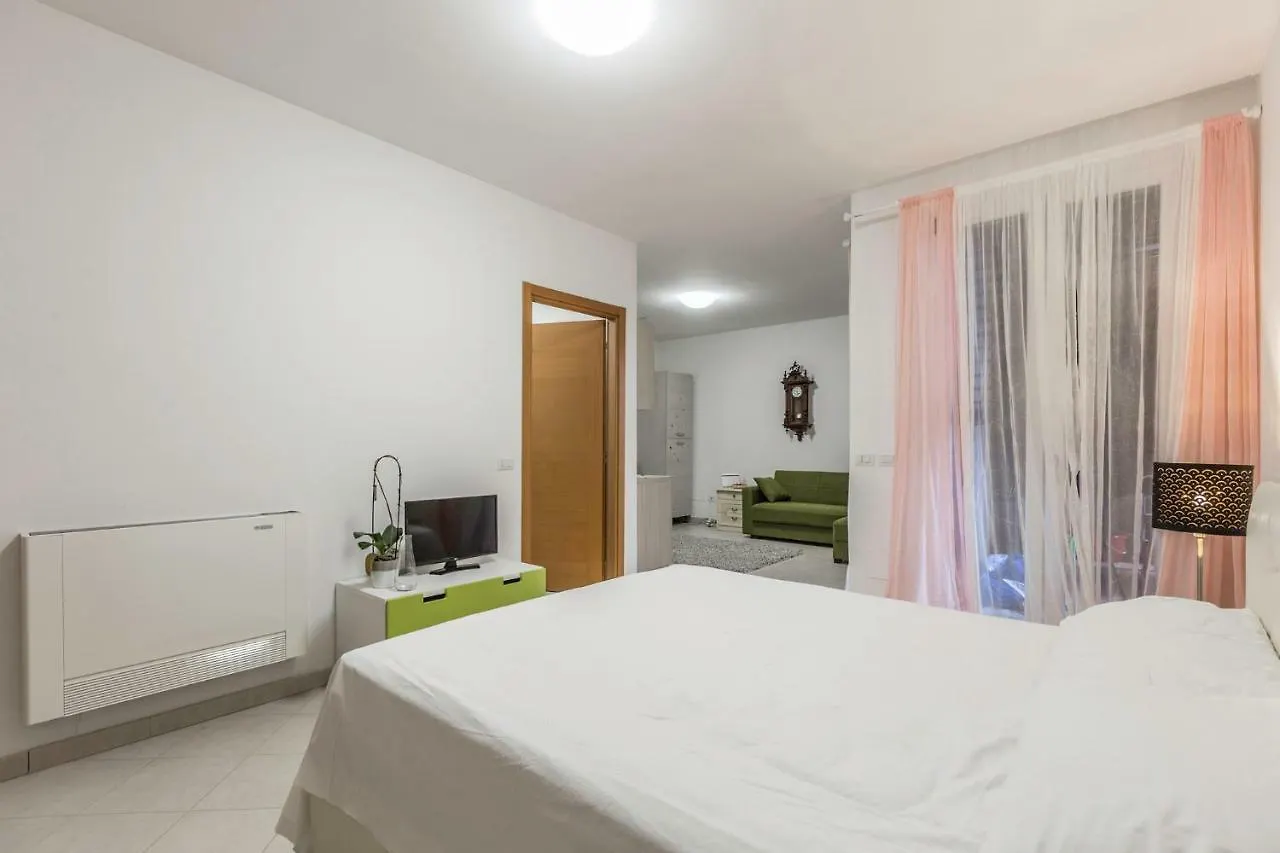 Freud 8, Bologna By Short Holidays Apartment